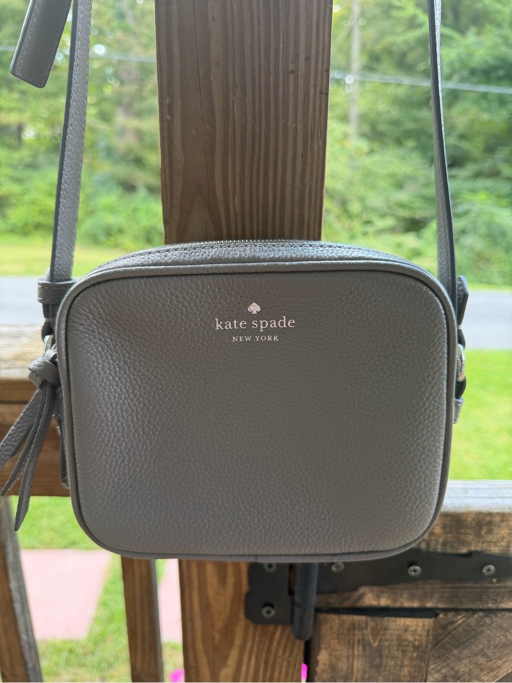 kate spade Pebbled Leather Crossbody Bag in Gray